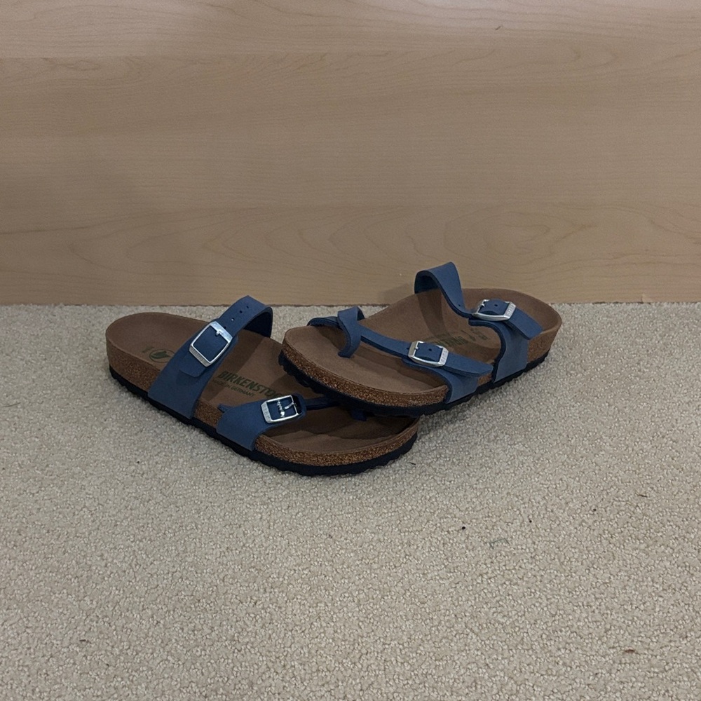 Birkenstock Mayari Blue size 7